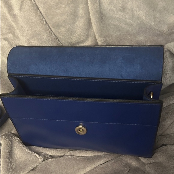 Gucci Navy Crossbody Bag - Picture 4 of 6